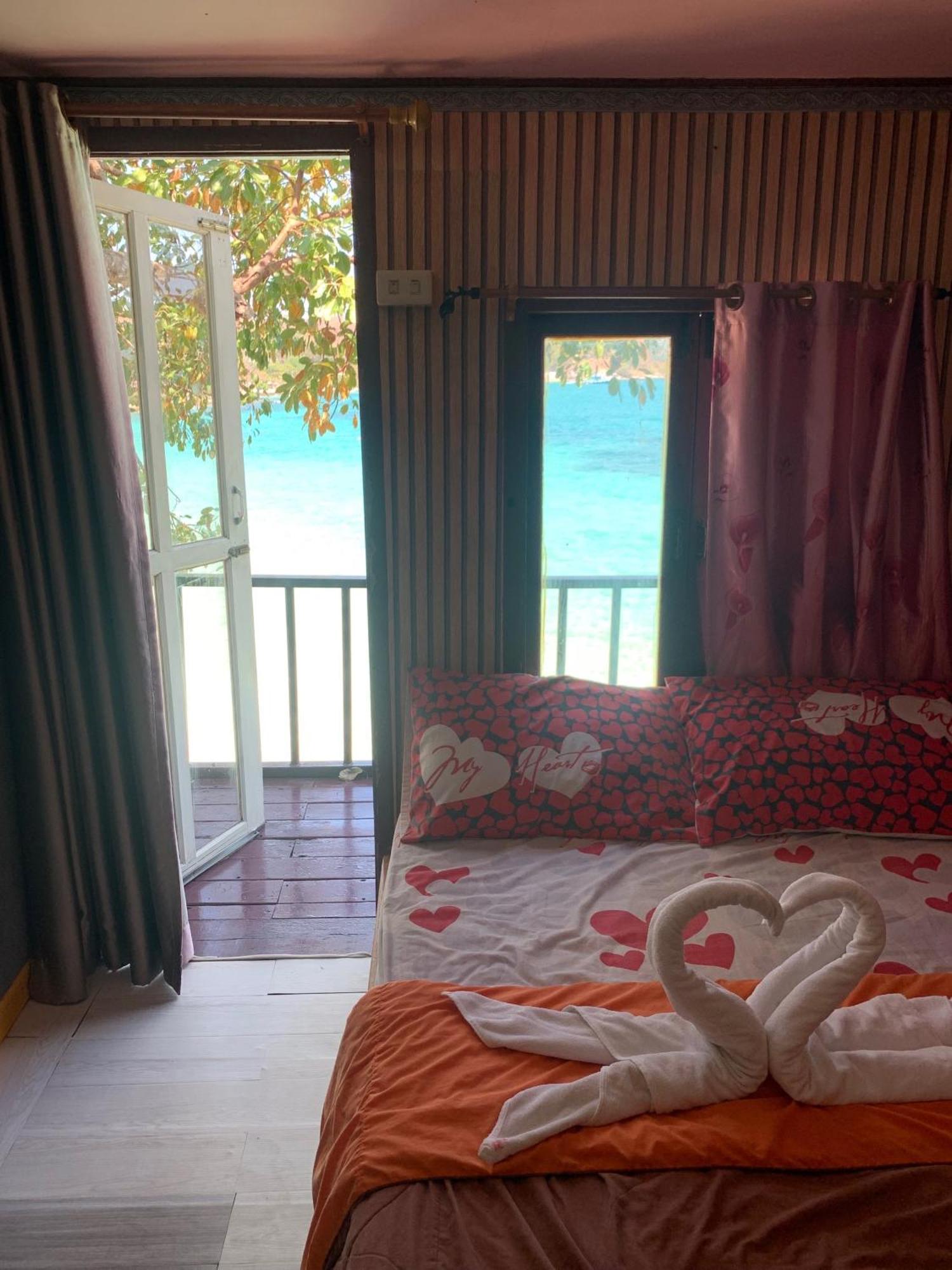 ลุงดำฮัทบีช Koh Samet Exterior foto